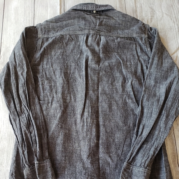 EUC Hudson & Barrow NYC black button down with white stitching sze Medium - Picture 3 of 4